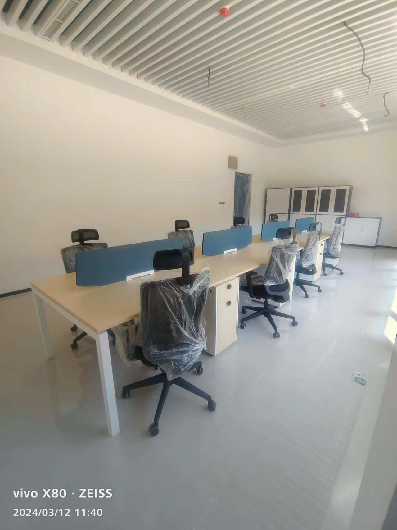 
                                    模組水平測試隧道波導(dǎo)實(shí)驗(yàn)室